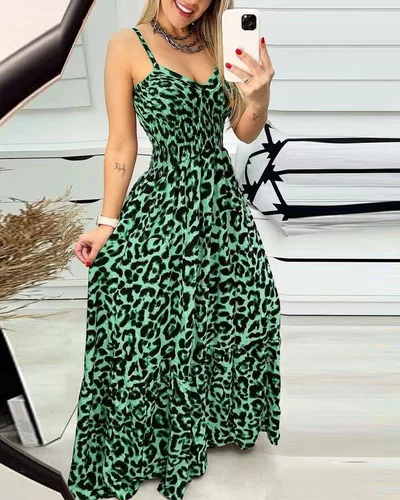 Imagen 2 del producto Novedad de verano, camisola con estampado de leopardo, vestido con cuello en V, falda de cintura alta, falda larga sexy con temperamento, ropa de mujer de talla grande