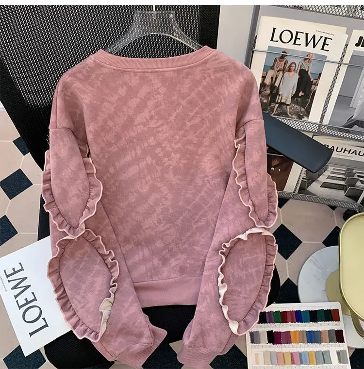 Maillard's lace sleeves are beautifully designed. New loose and irregular casual tops for women in autumn and winter.