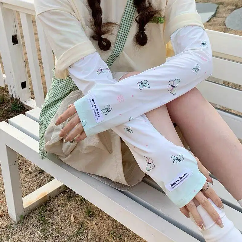 日焼け止めアイススリーブ女性用ルーズアームカバーバタフライプリント薄いアイスシルク保護スリーブ夏のファッションアクセサリー