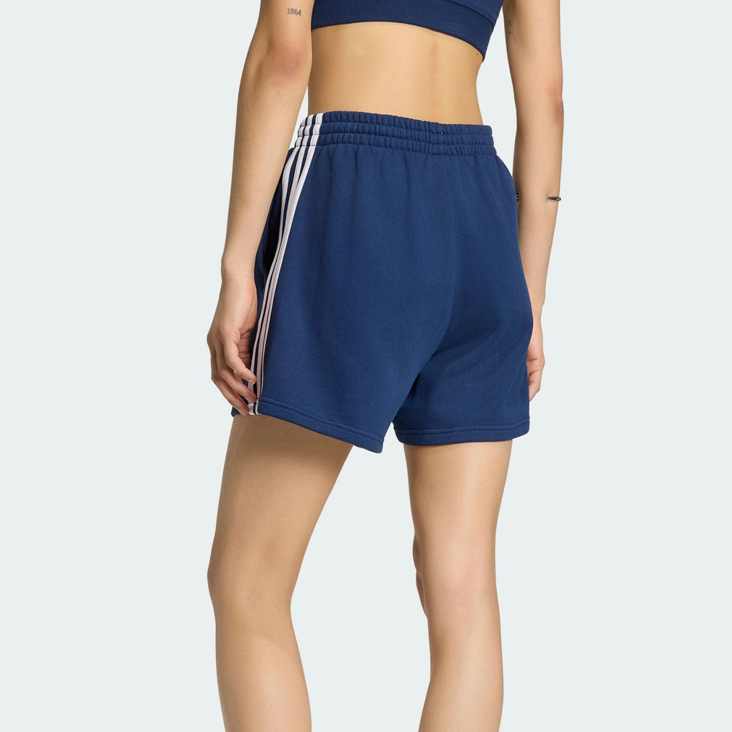 Adidas genuine clover new women's blue and white loose soft shorts KG3696