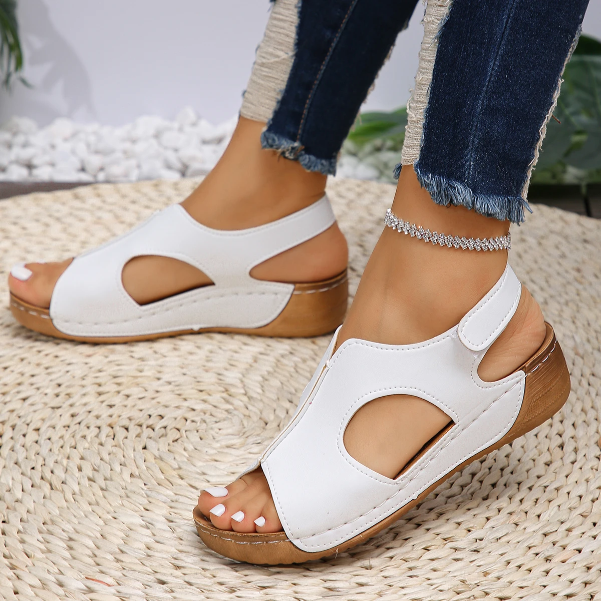 Women Wedges Sandals 2024 Summer New Elegant Outdoor Sandals for Women Walking Soft Female Footwear Sandals Zapatos De Mujer