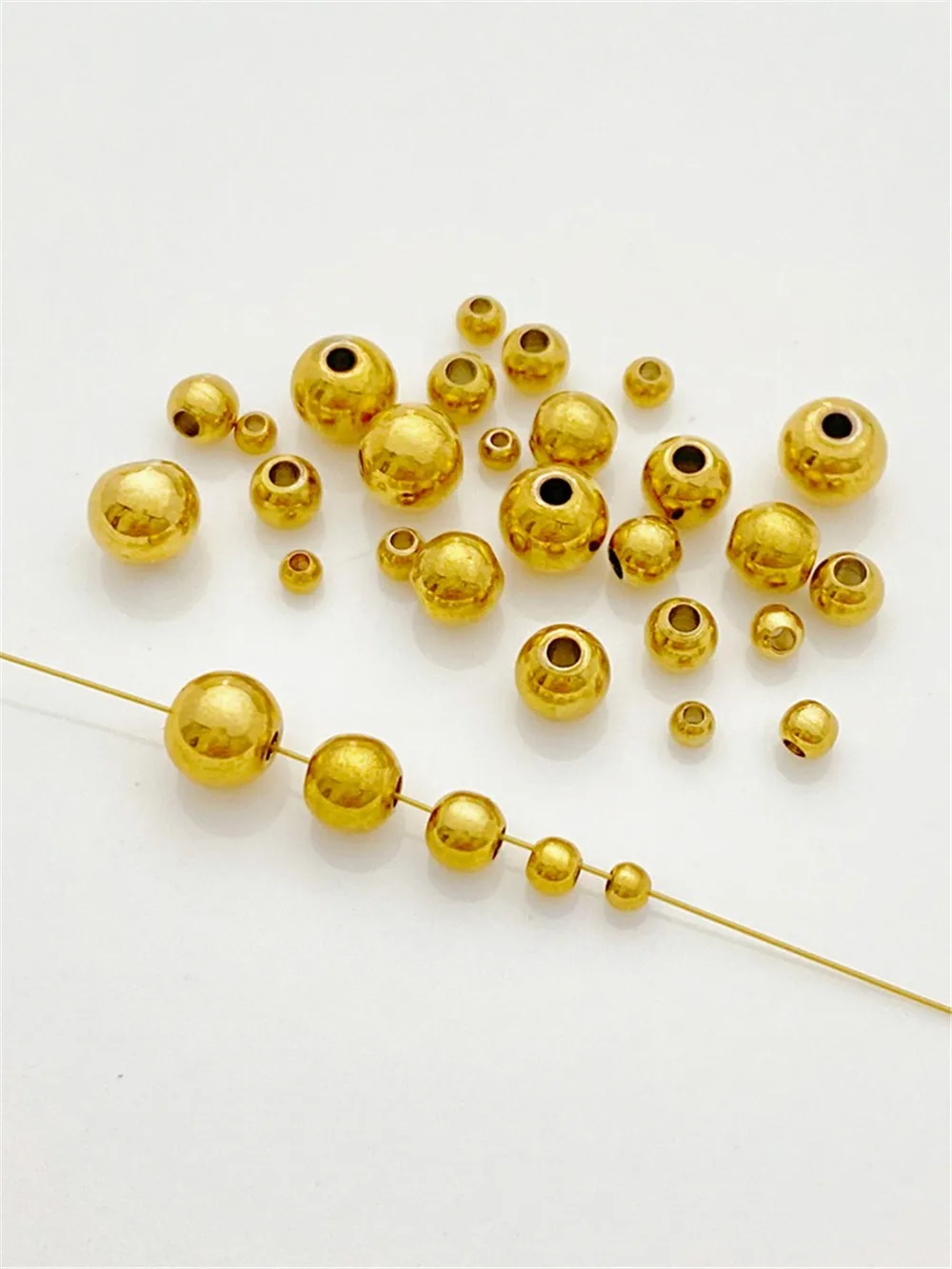 Non-fading 24k Vacuum Gold Beads Smooth Round Beads Gold Beads Loose Beads DIY String Hand Necklace Jewelry Material Accessories