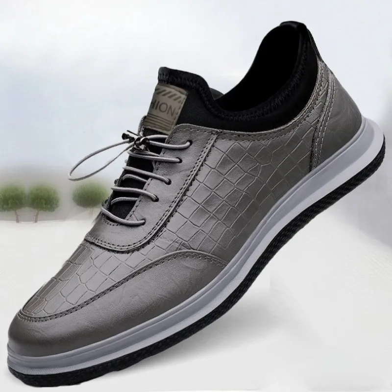spring Men's Casual Running Sneakers Soft Bottom Breathable Lace-Up British Style man Shoes Leather Comfortable Sports Footwear