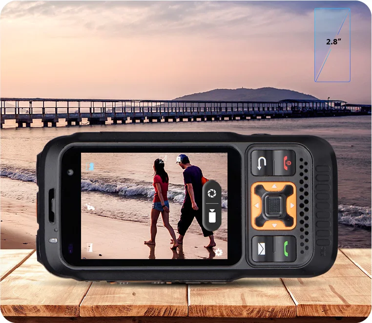 CAMORO Zello Walkie Talkie S100 4G Touch Screen da 2,8 pollici Walkie Talkie portatili Doppia scheda Wifi Telefono cellulare Radio bidirezionale