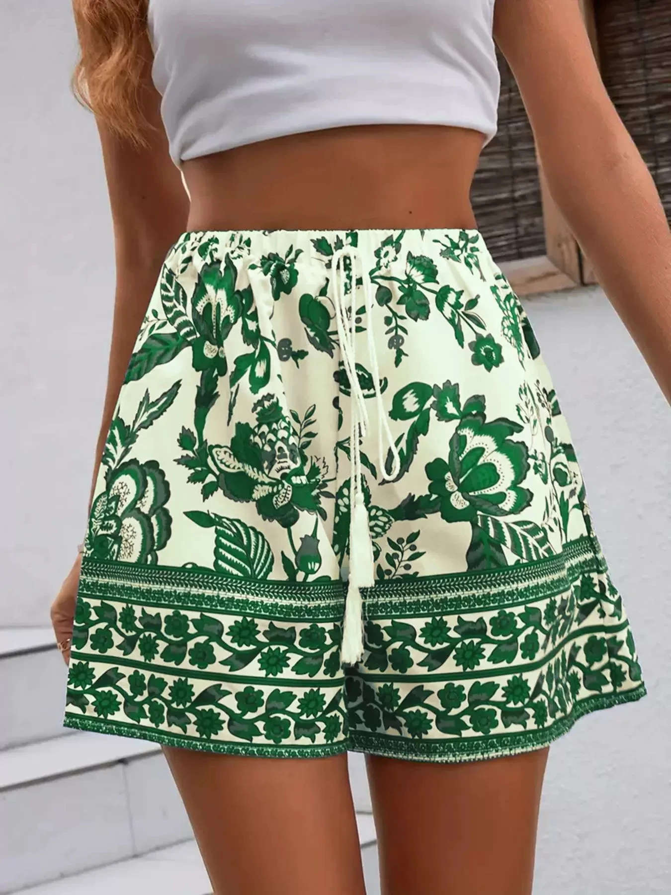 2026 New Summer Fashion Women Pants  High Waist Wide Leg Shorts Joker Blue And White Porcelain Printed Classic Casual  Shorts