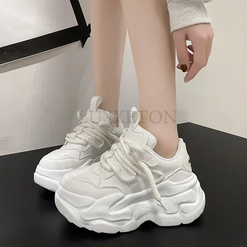 

Thick Soled Round Toe Mesh Sponge Cake Sole Breathable Dad Shoes Flat Bottom Comfortable and Versatile Casual Sports Shoes