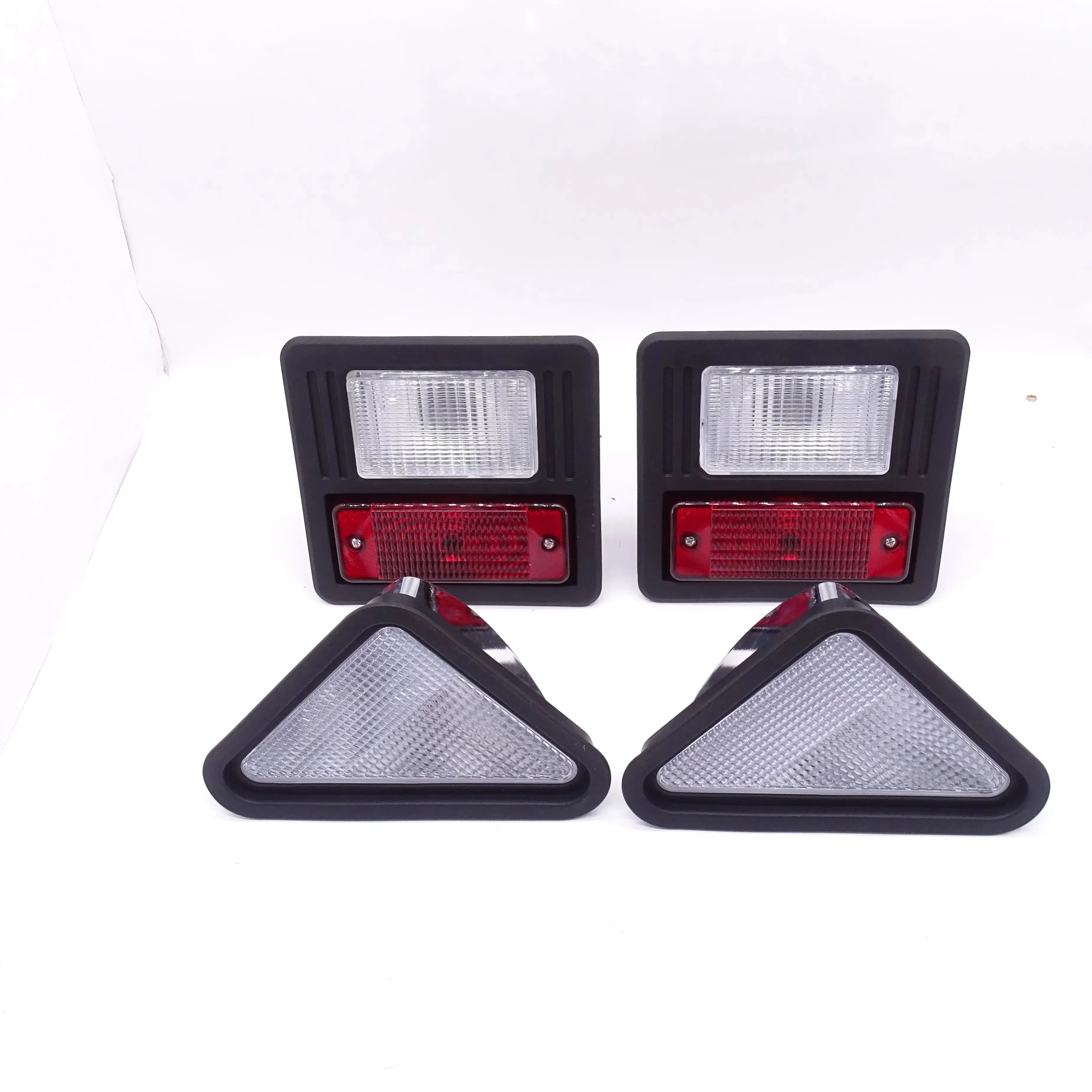 

High quality 6718042 6718043 6670284 Front and rear light kits for excavators 753 763 773 863 S130 S150 S160 Replacement lamp
