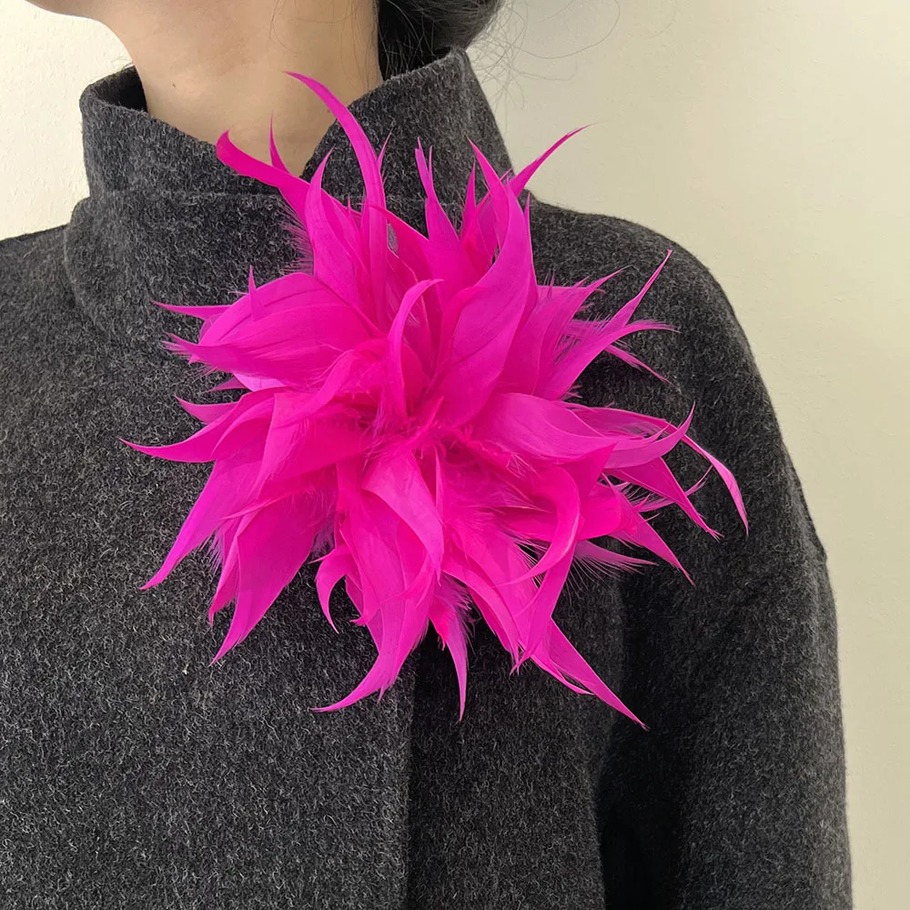 New Large Flower Brooches for Women Handmade Feather Applique Fabric Clothing Accessory Wedding Party Pins Fashion Jewelry Gifts