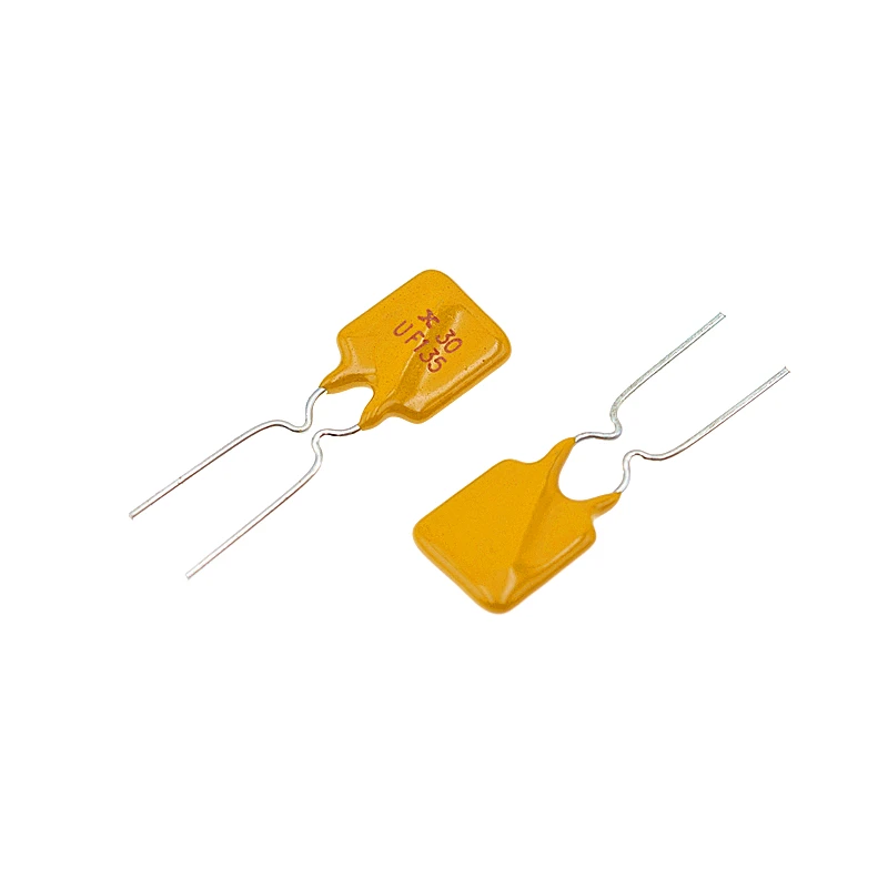 100Pcs/Lot RUEF135 30V 1.35A X30 UF135 PTC RESET FUSE RADIAL PPTC PolySwitch Resettable Devices Fuses