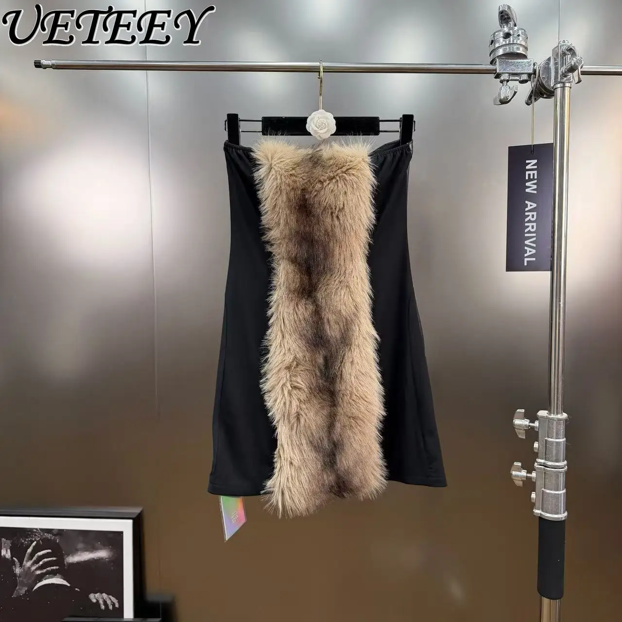 

Осенне-зимнее модное черное лоскутное короткое платье из искусственного меха для похудения, универсальные платья-трубы в стиле горячих девушек