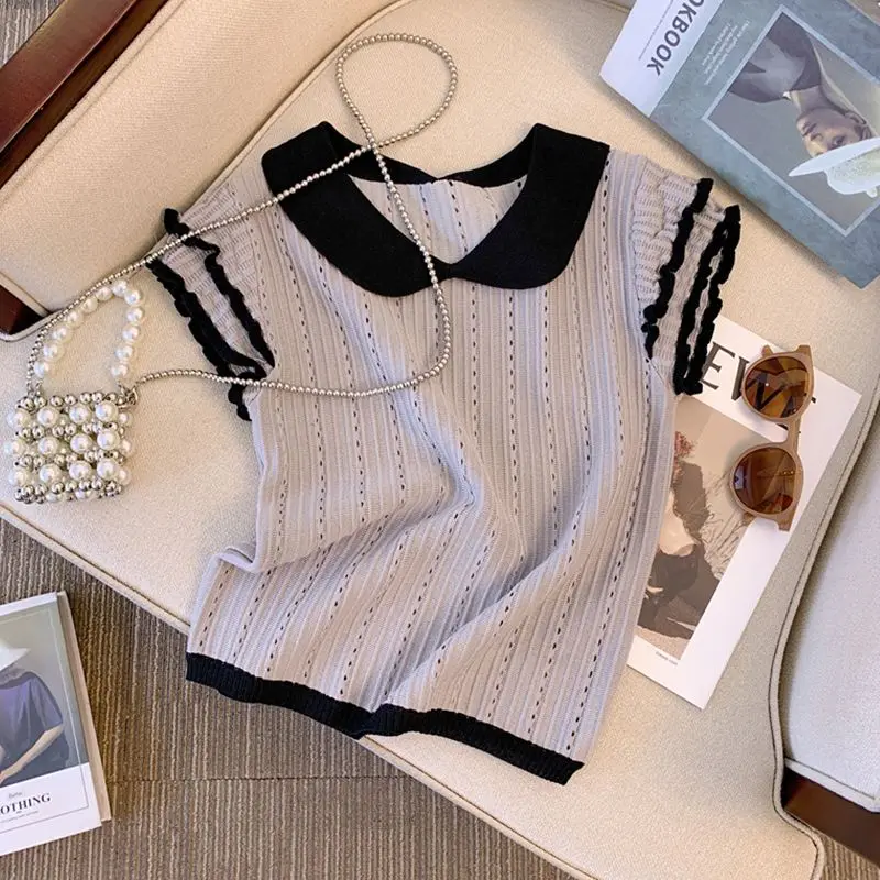 

Французская контрастная футболка с волнистыми краями и короткими рукавами для женщин, новый летний свитер из ледяного шелка с лацканами в стиле ретро, короткий тонкий топ