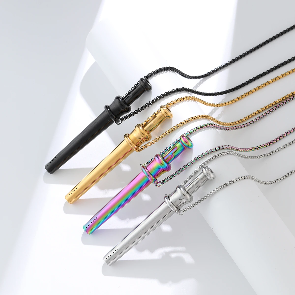 Flat Head 2-in-1 Breathing Necklace, Spring Telescopic Straw, Anxiety Relief, Perfume Extractor Pendant, Stress Relief Gadget.