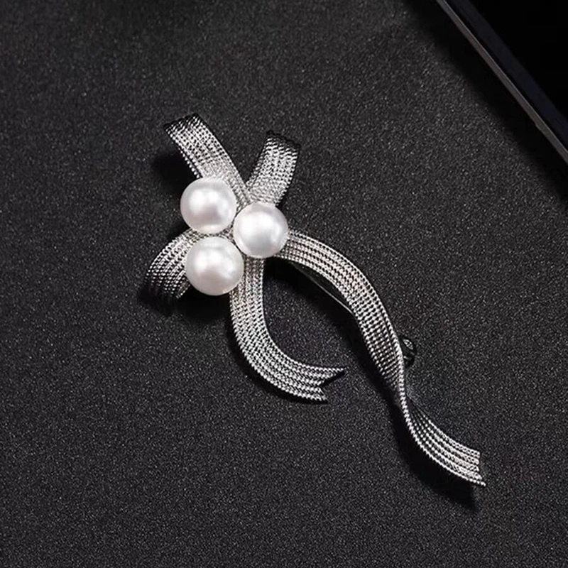 Flowing Ribbon Bow Brooch with Natural High-quality Freshwater 5-6MM Pearl French Vintage Palace Style Corsage Jewelry As A Gift