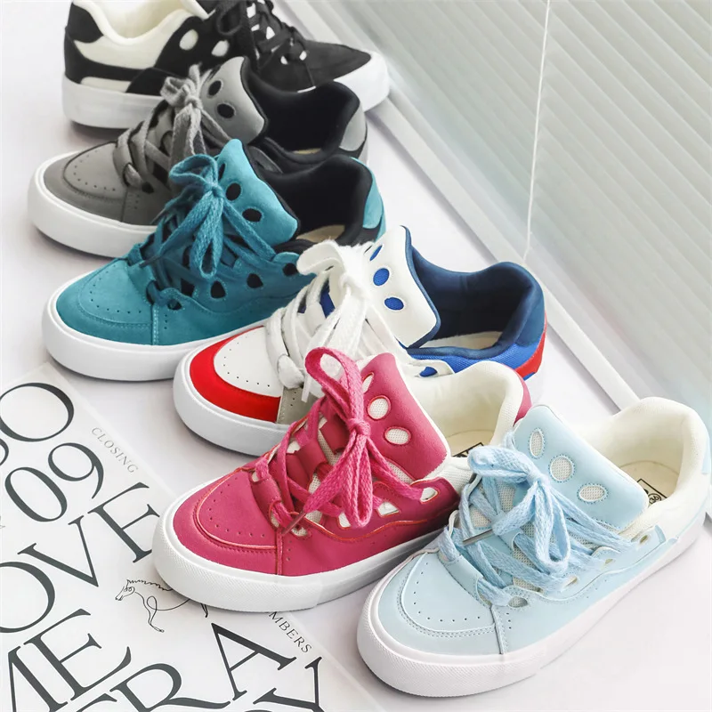 

Women Spring New Fashion Casual Shoes Students Simple Versatile White Shoes Girl Trend Breathable Color Matching Kid Bread Shoes