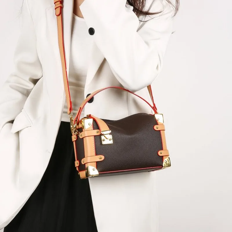 

Graceful Crossbody Diaper Bag Women's Bag Tote Baptism Ceremony Versatile Exquisite Stylish Glamorous Timeless Chic Practical