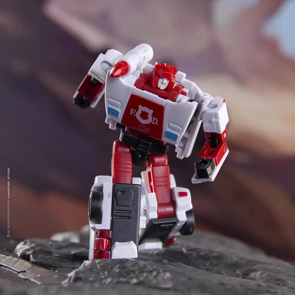 新しいドクター・ウー変身 DWE49Y-E53 DWE51-E52 スーツ小型アクションフィギュアモデル像グッズ誕生日おもちゃギフト