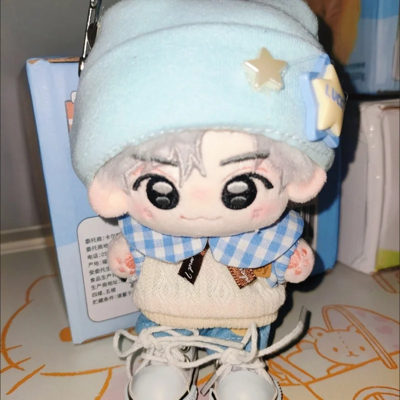 

17 см Labubu First And Second V3 Generation Rabbuwa, одежда, виниловые куклы, подвески для сидения, одежда, толстовки, шапки, аксессуары