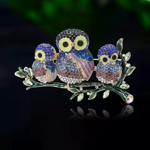 Luxurious Rhinestone Owl Brooches for Women Unisex Enamel Animal Pins Event Party Funny Backpack Decoration Clothes Accessories