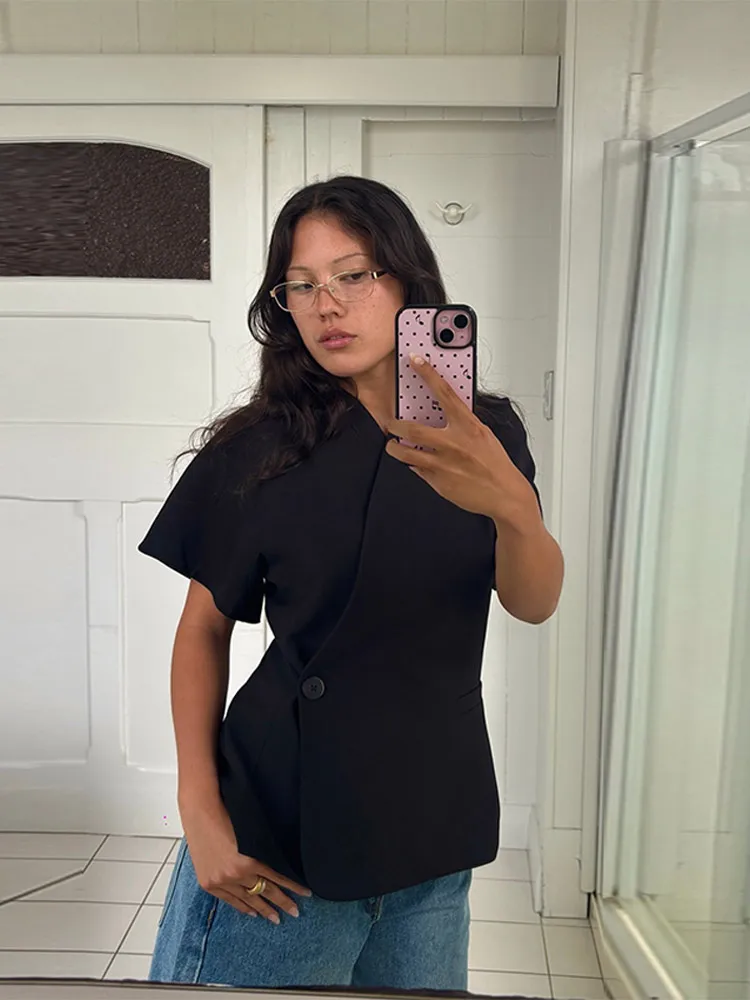 Skinny V-neck Solid Pocket Women Suit Jacket Elegant Short Sleeve Single Button Fashion High Street Female Top 2026 Summer
