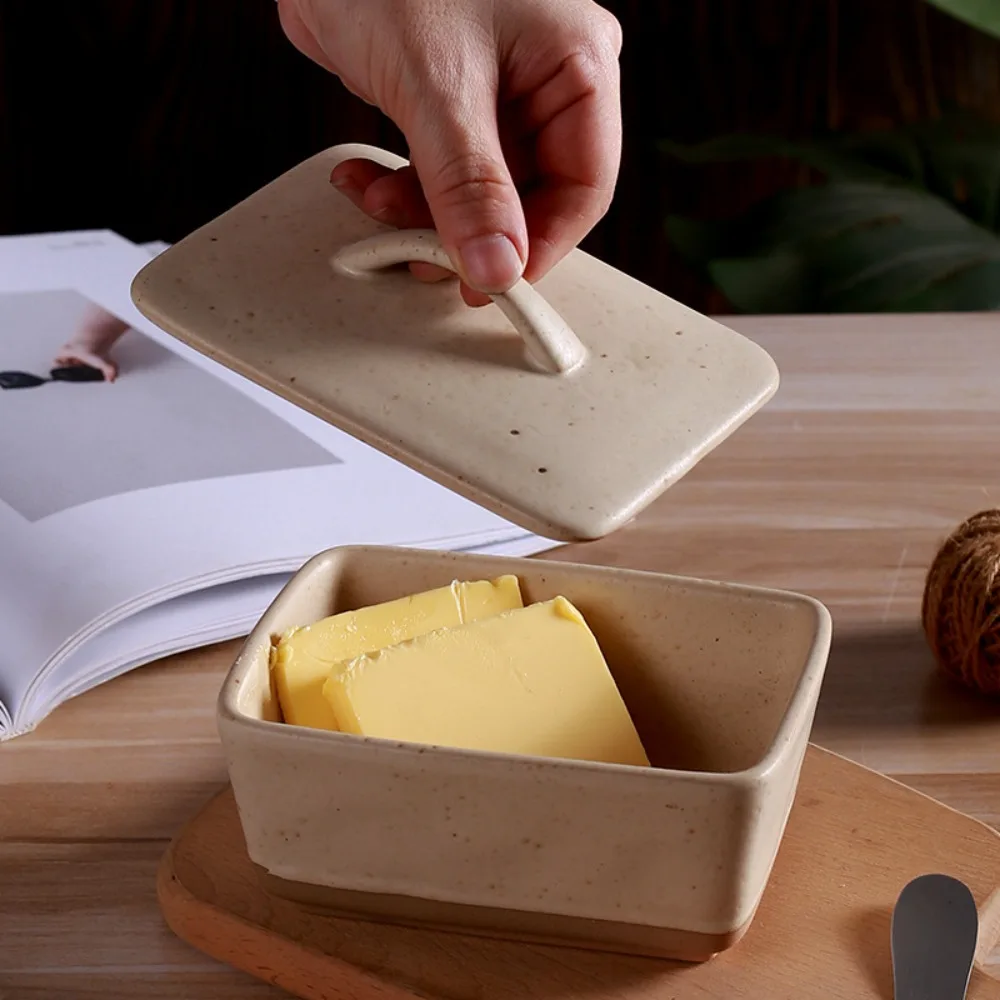 

Simple Rectangular Vintage Ceramic Butter Box with Lid Dustproof Butter Dish Nordic Style Anti-odor Butter Plate Dinning Table