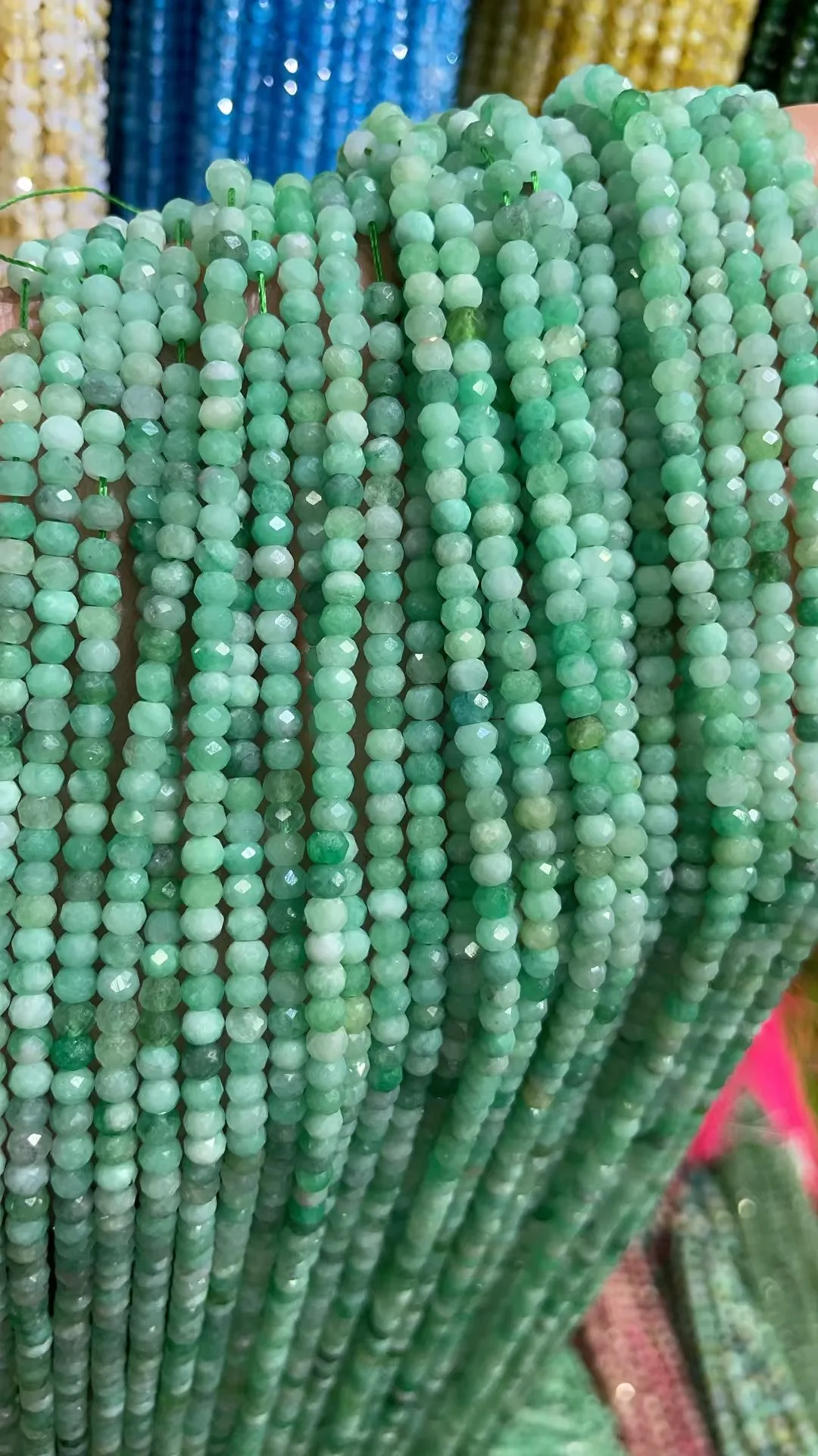 Natural Emerald 3x4mm Abacus bead Cut Length38cm