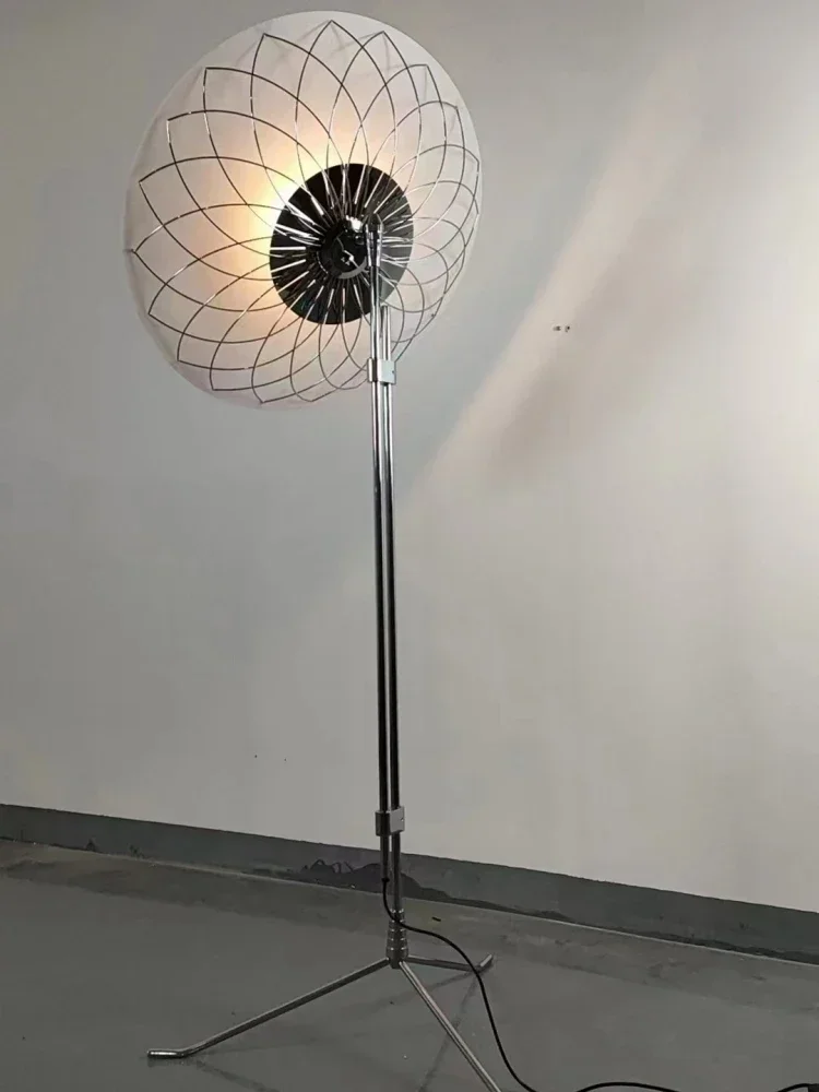 Netherlands Designer Moooi Filigree Floor Lamp for Living Room Safa Sunflower Standing Height Adjustable LED Lighting Fixture