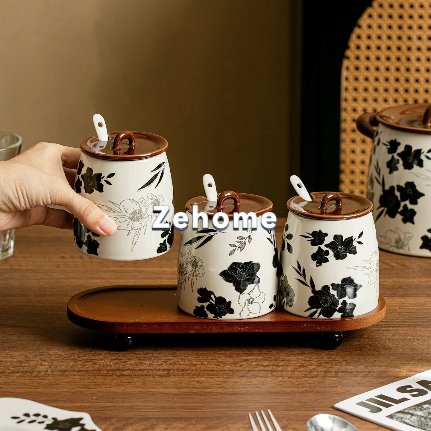 French ceramic seasoning jar set household seasoning MSG salt jar rack retro kitchen supplies seasoning box