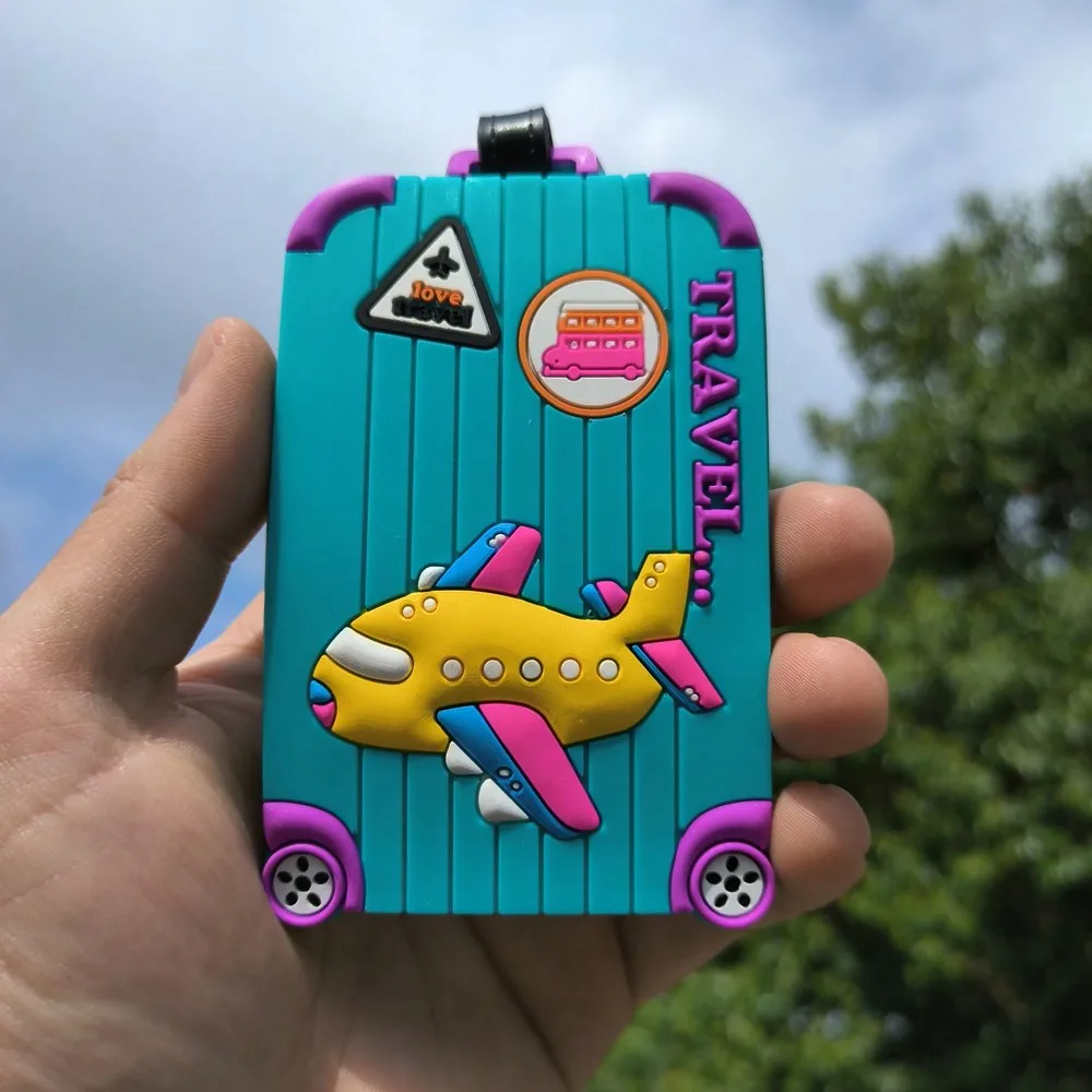 

1PC Blue Creative Fashion Silicone Luggage Tag Boarding Pass Card Holder Anti-Fall Durable Luggage Tag Simple Anti-Lost Luggage Pendant Tag Travel Essentials For Travel Backpack Travel Bag Luggage Suitcase Travel Gear Back To School