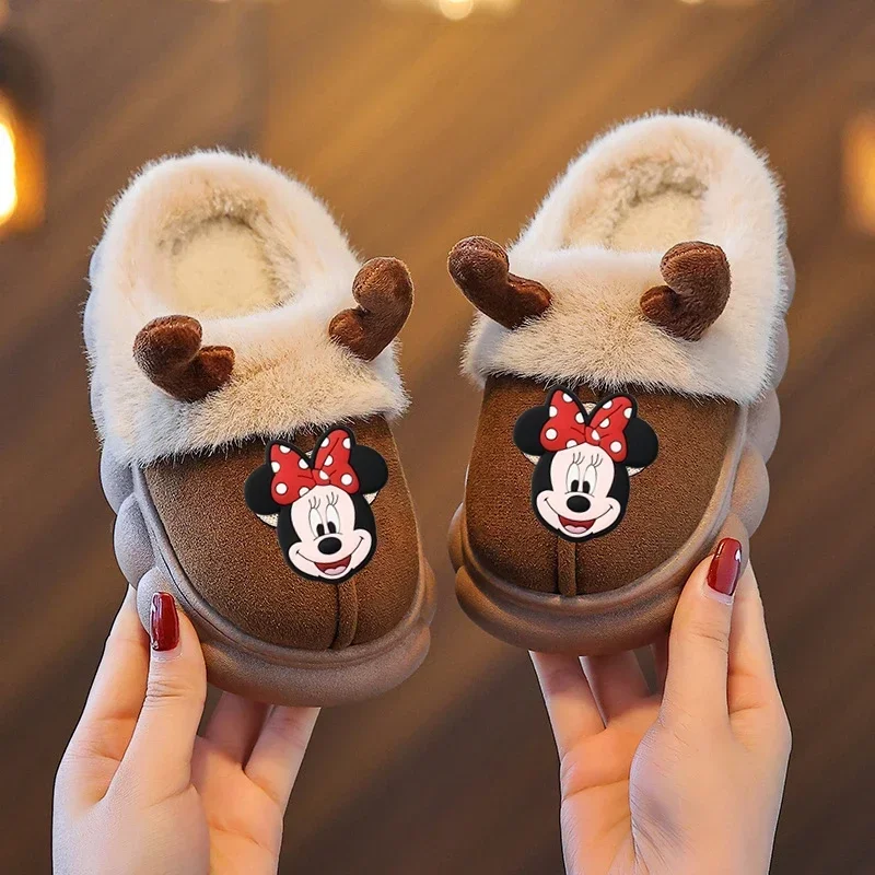 Zapatos de algodón de Minnie Mouse de Disney para niños, zapatillas cálidas de dibujos animados para el hogar para niñas, zapatos de lana bonitos para bebés