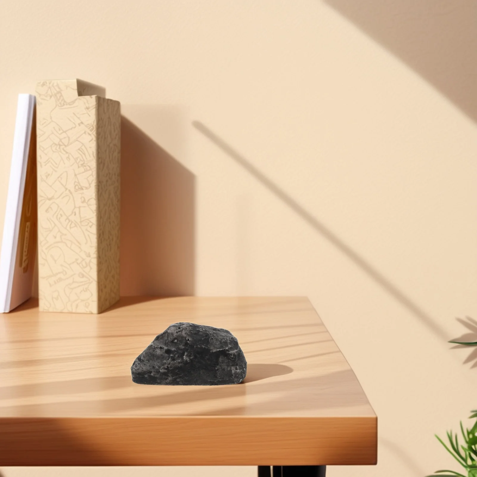 

2Pcs Stone Key Box Premium Resin Artificial Rock Style Waterproof Key Holder Outdoor Landscaping Decorative Storage