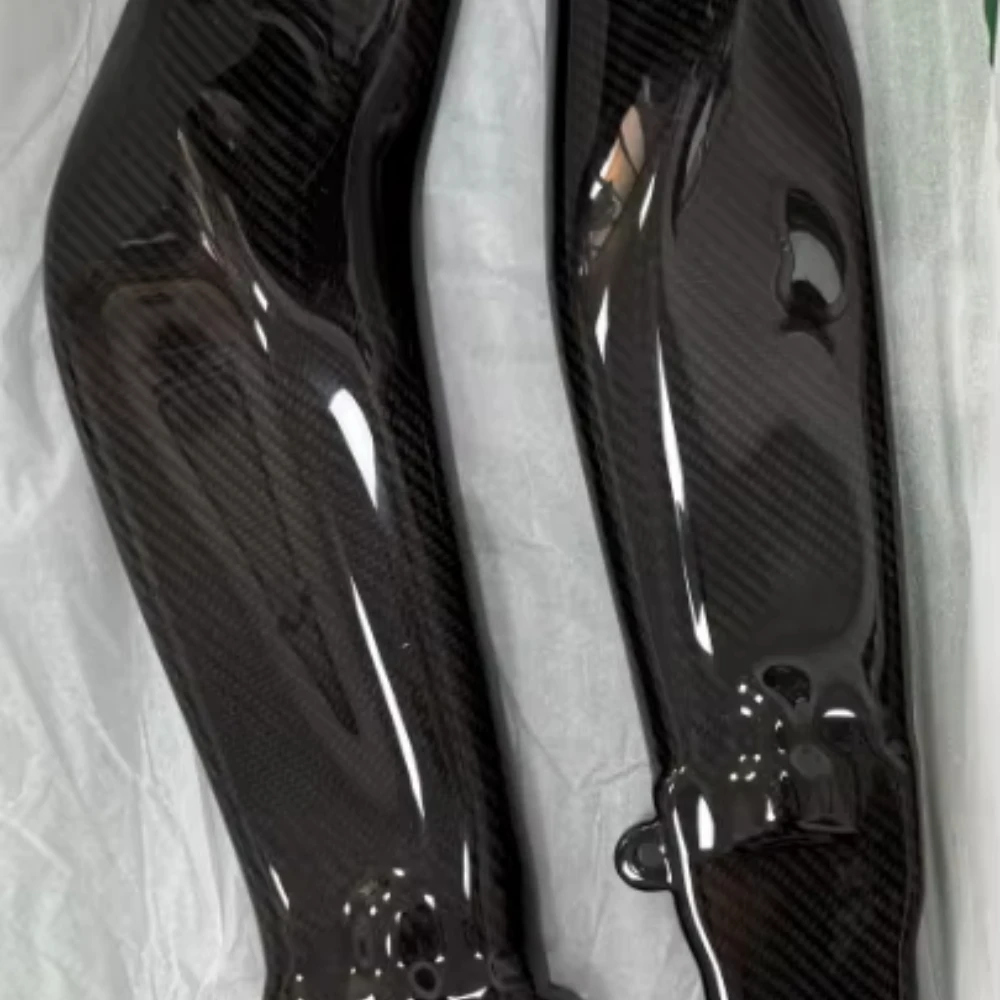 AKOSO 100% 3K Dry Carbon Fiber Motorcycle Rear Swingarm Cover for  MT09 FZ09 Gen4 2024 2025