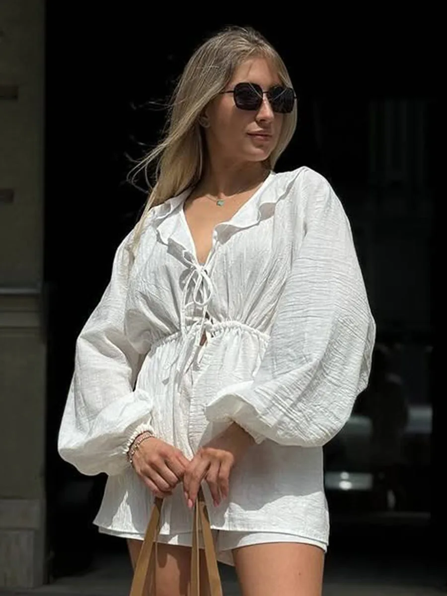 Wolfeel 2026 Spring Summer New Women's Lotus Leaf Collar Waist Strap Lantern Sleeve Shirt Shorts Two Piece Set