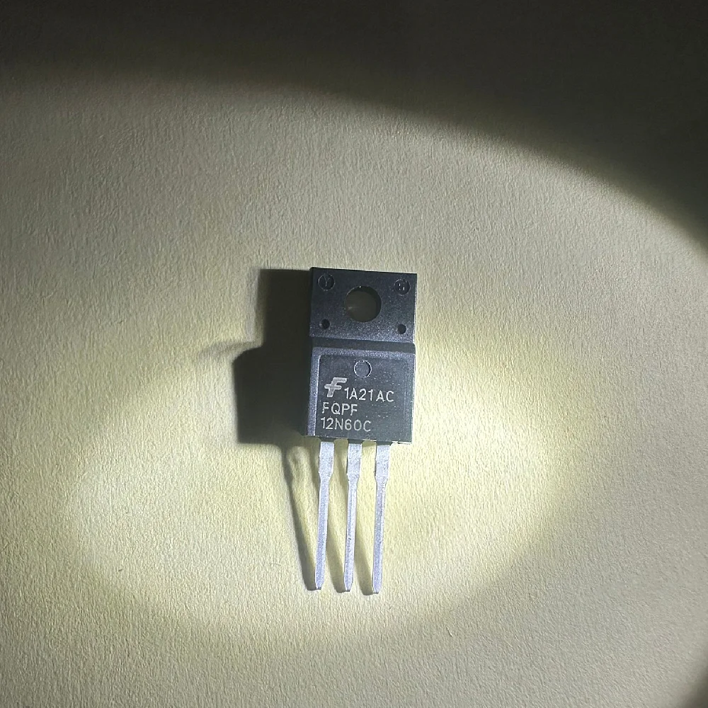 Fqf12n60c إلى-p12n60c N القناة ، من 12 إلى 12 إلى 10