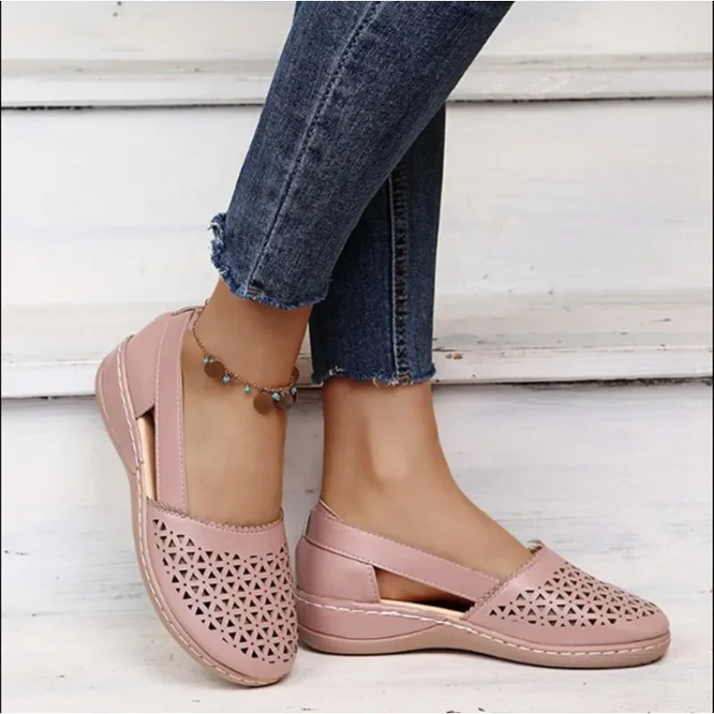 Retro Hollowed Out Women\'s Shoes 2024 Summer Item with Sloping Heel Breathable Casual Women\'s Versatile Sandals Zapatos Mujer