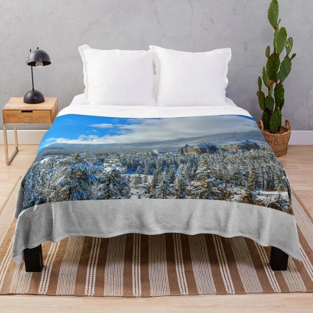 

Castle in the Clouds - Cloud Cover Throw Blanket Quilt Blanket Luxury Thicken Blanket Blanket Luxury