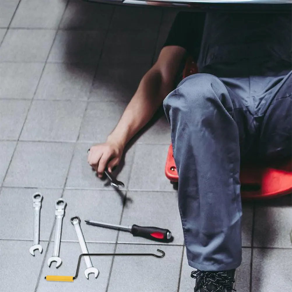 

Heavy Duty Metal Steel Jack Handle Wrench Essential Auto Repair Tool Durable Reliable Tire Lifting Replacement Car Truck