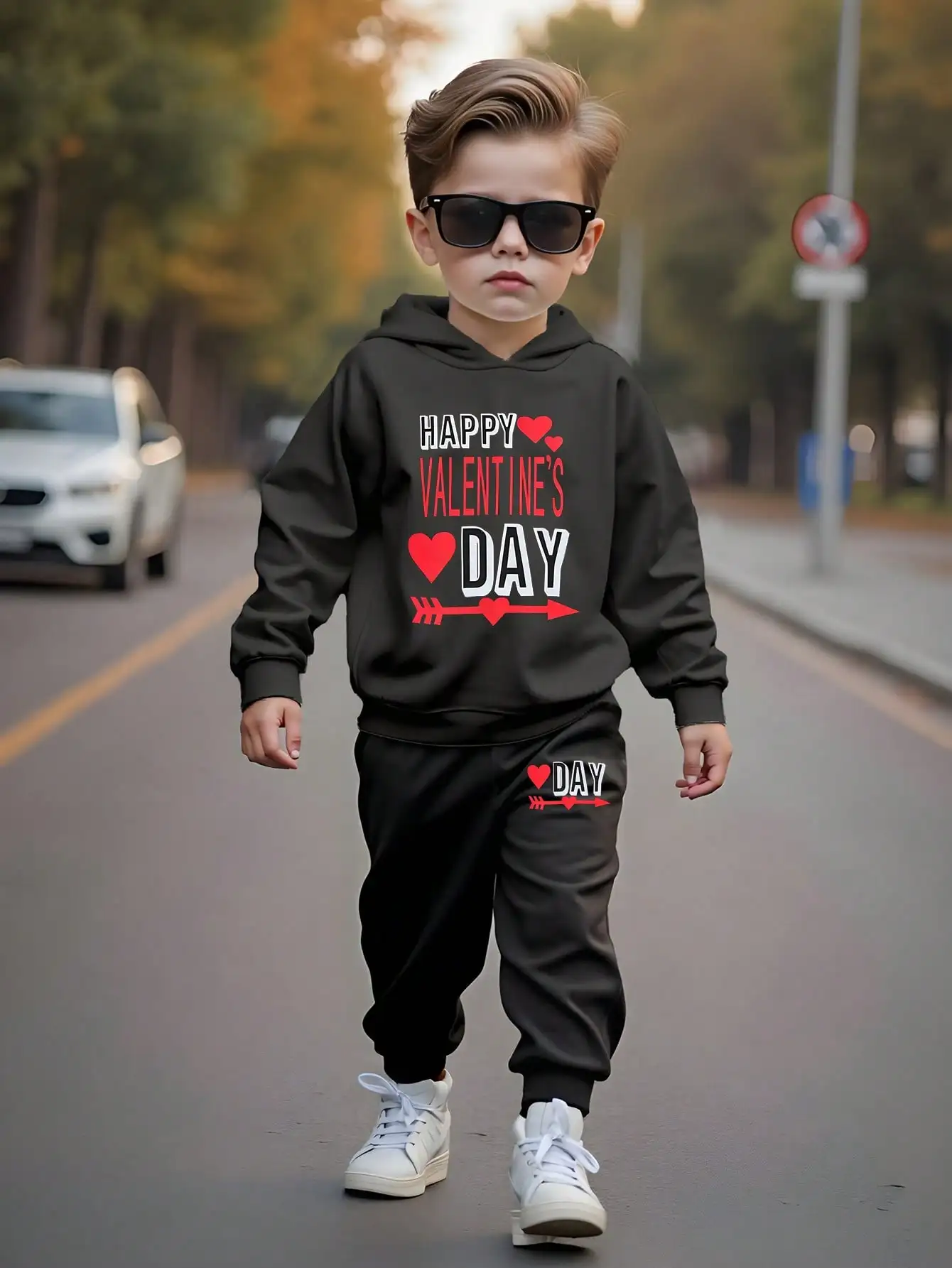 

Black Valentine's Day Graphic Hoodie & Jogger 2-Piece Set for Kids