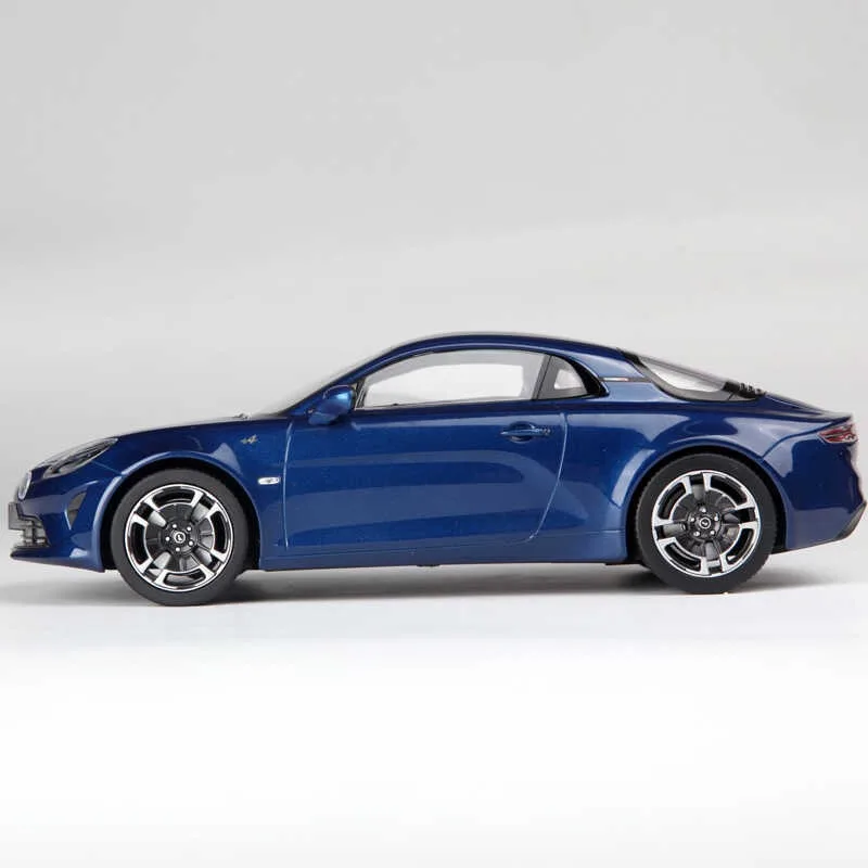 1/18 Scale Alpine A110 2018 Alloy Car Model Collection Ornaments