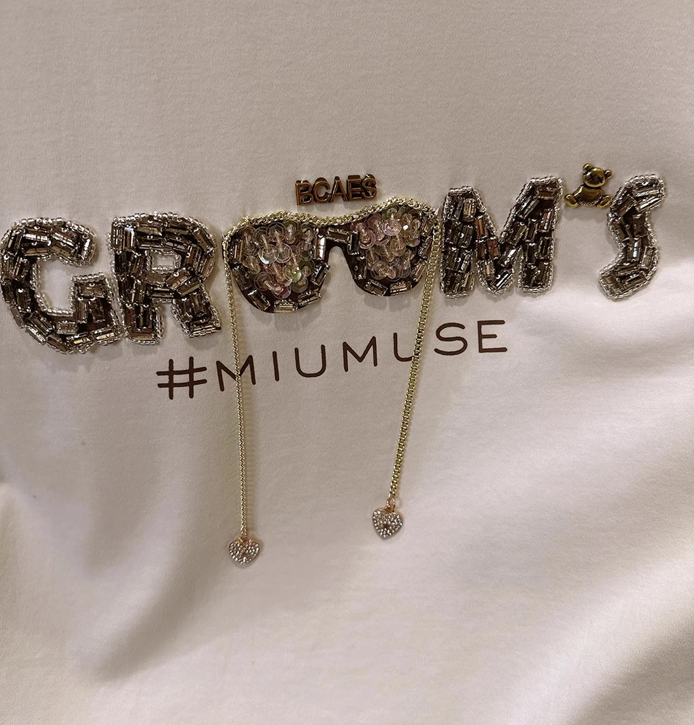 Sommer Neue T Diamant Brief kurzarm T-shirt Frauen Lose Modische Rundhals Kleine Halbarm Top