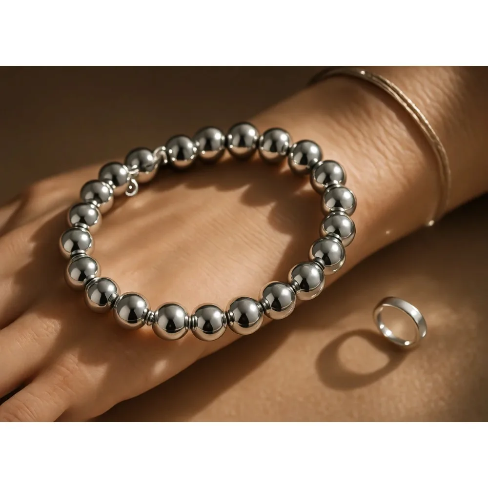 

Подарок на День матери: браслет-цепочка из серебра 925 пробы с круглыми бусинами 10 мм