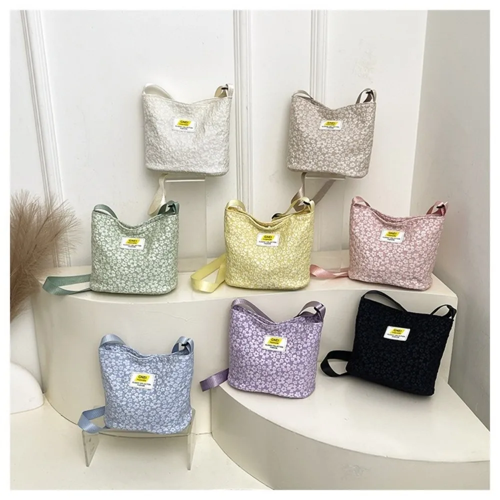 

Повседневная сумка через плечо с цветочным принтом, сверхлегкая сумка через плечо большой вместимости, красочная квадратная дорожная сумка для хранения