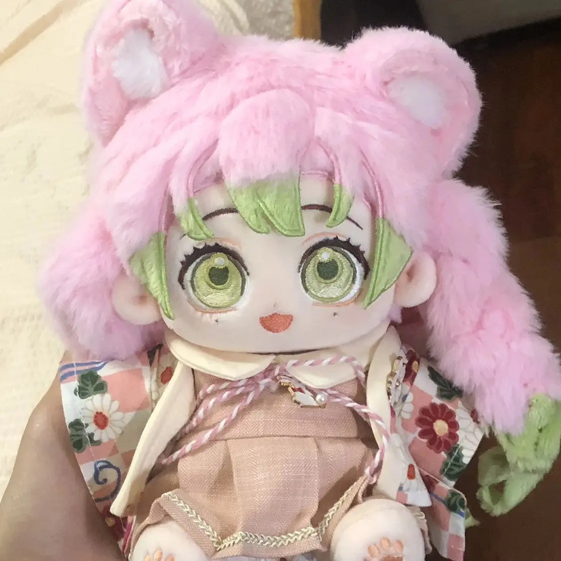 Figura de peluche de Anime Kimetsu No Yaiba, Demon Slayer, Mitsuri, Kanroji, vestido de felpa, muñeca de algodón, juguetes de Cosplay, regalos para niños, 20cm