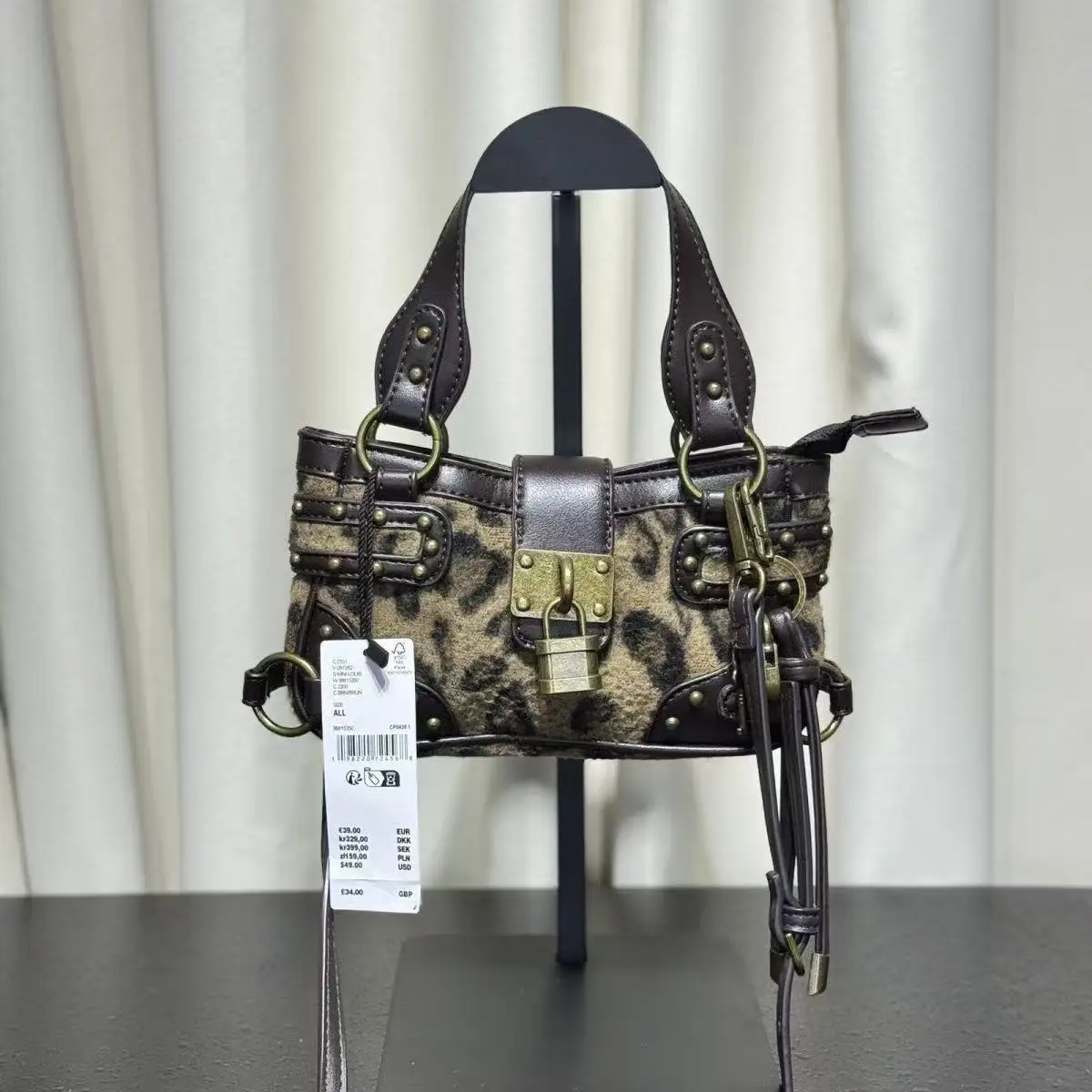 

Элегантная дизайнерская сумка для подгузников из кожи, модная женская сумка-тоут с большой вместимостью, стильная сумка через плечо для мам, бестселлер.