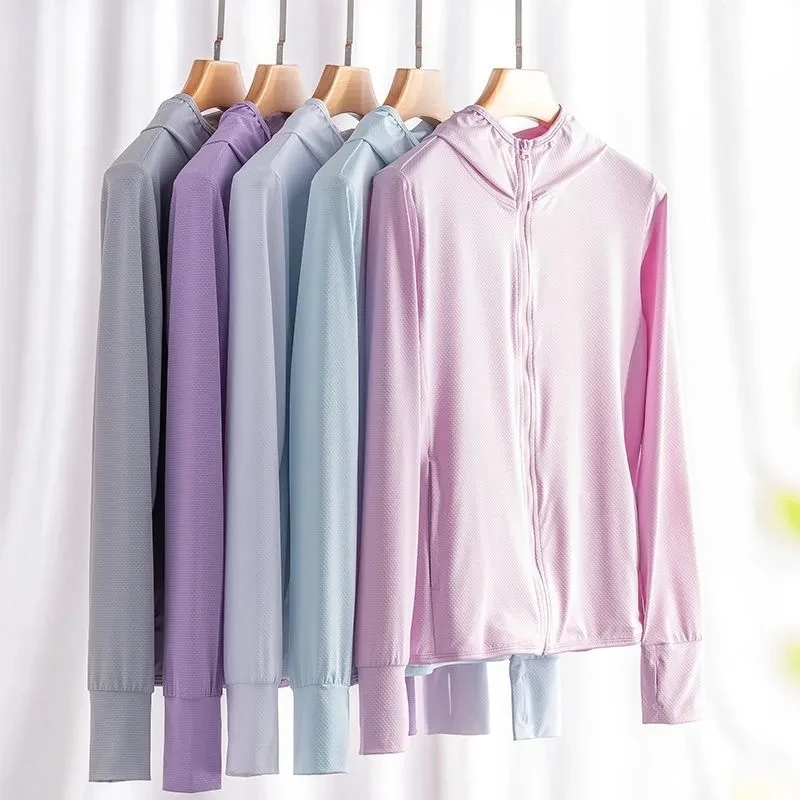 Nueva ropa de protección solar, chaqueta para mujer, Top antiultravioleta, abrigo de protección solar transpirable, abrigo fino de verano 2025 para parejas