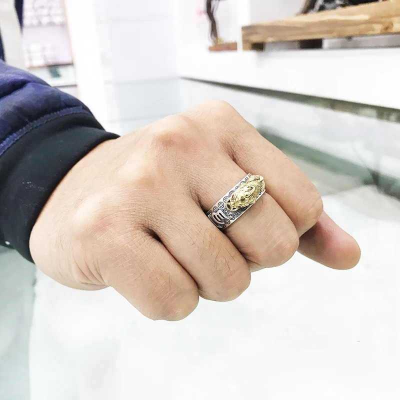 

Vintage Original Chinese Feng Shui Adjustable Rings Men for Women Amulet Golden Toad Wealth Lucky Jewelry Birthday Gift