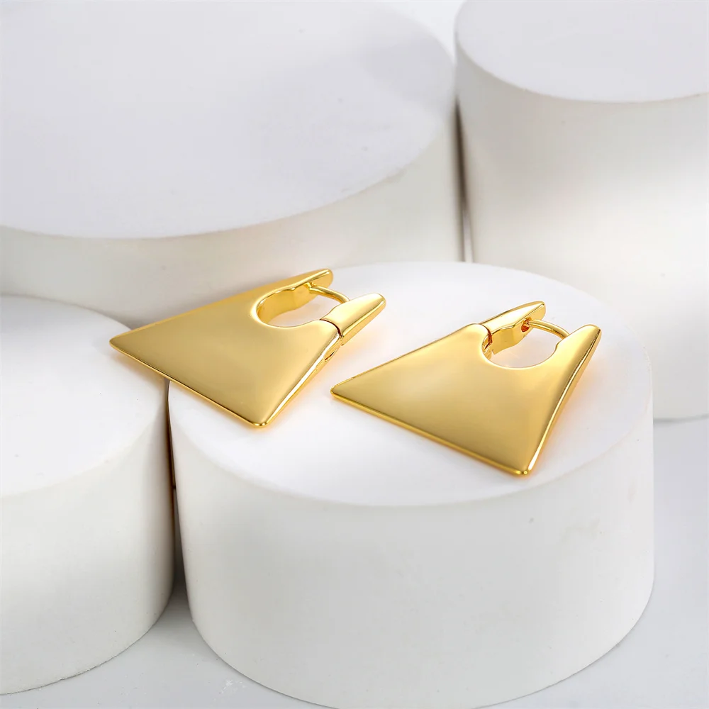 2024 Vintage Gold Color Geometric Earrings For Women New Design Luxury Trapezoidal Drop Earring Jewelry Simple Daily Accessories