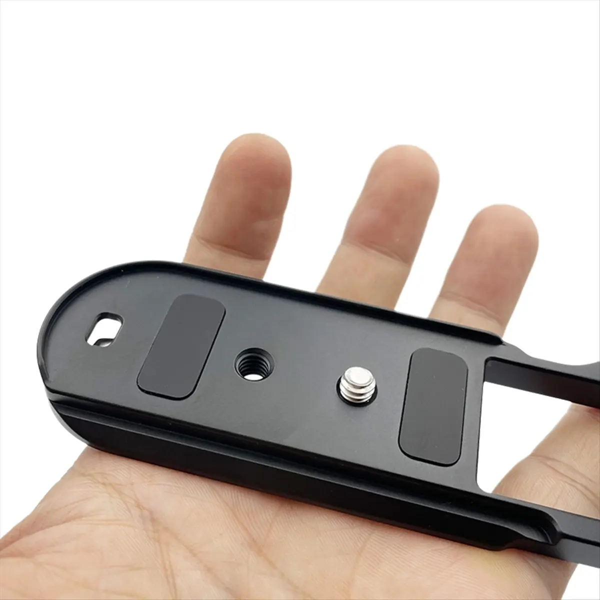 N05R Camera Quick Release L-Shape Plate with Handgrip for FUJIFILM X-T50 XT50 Camera Base Holder Hand Grip Black