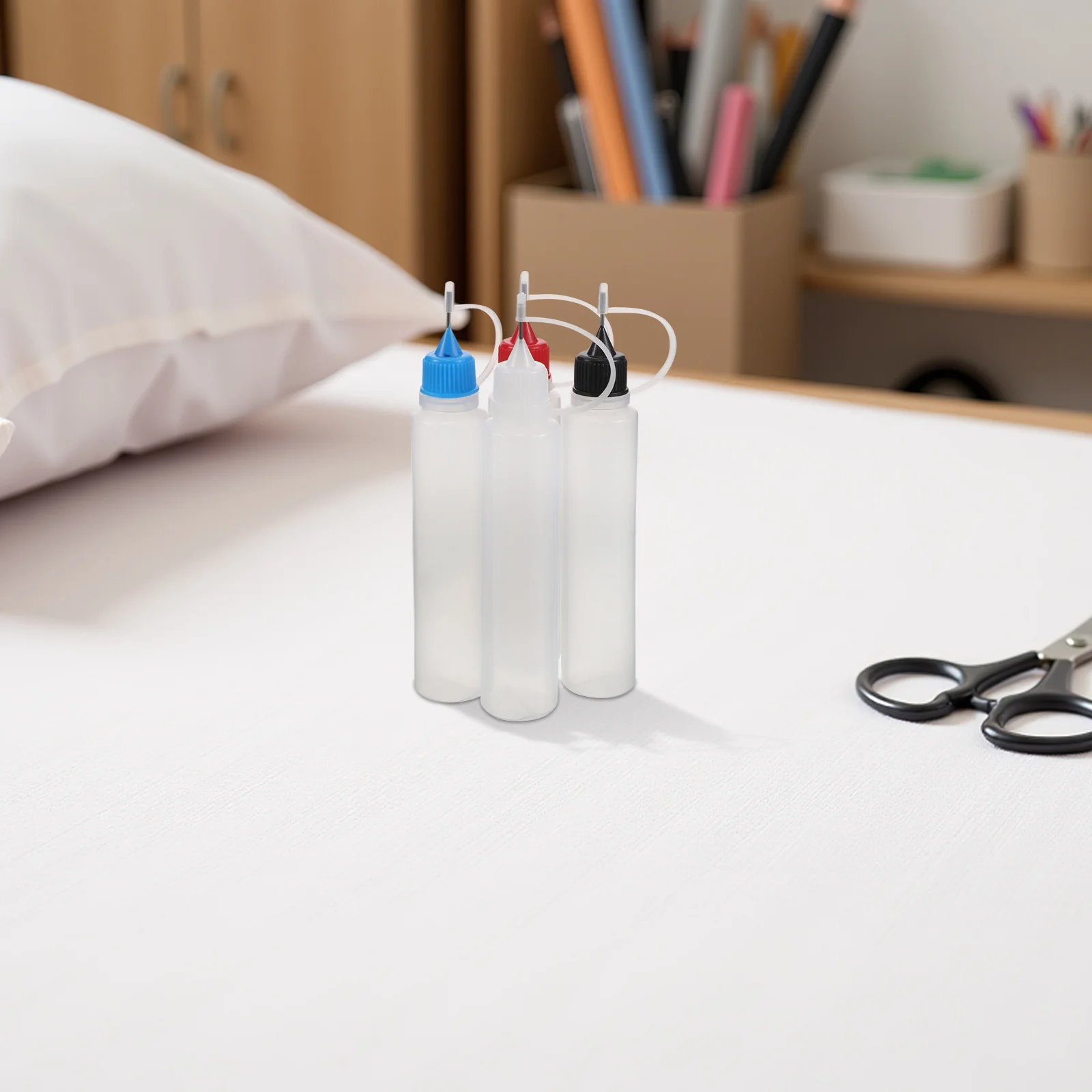 Aplicador de pegamento para acolchar de 20 piezas, botella de plástico transparente para apretar, punta de punta fina para manualidades de papel DIY, dispensación de adhesivo, 30Ml