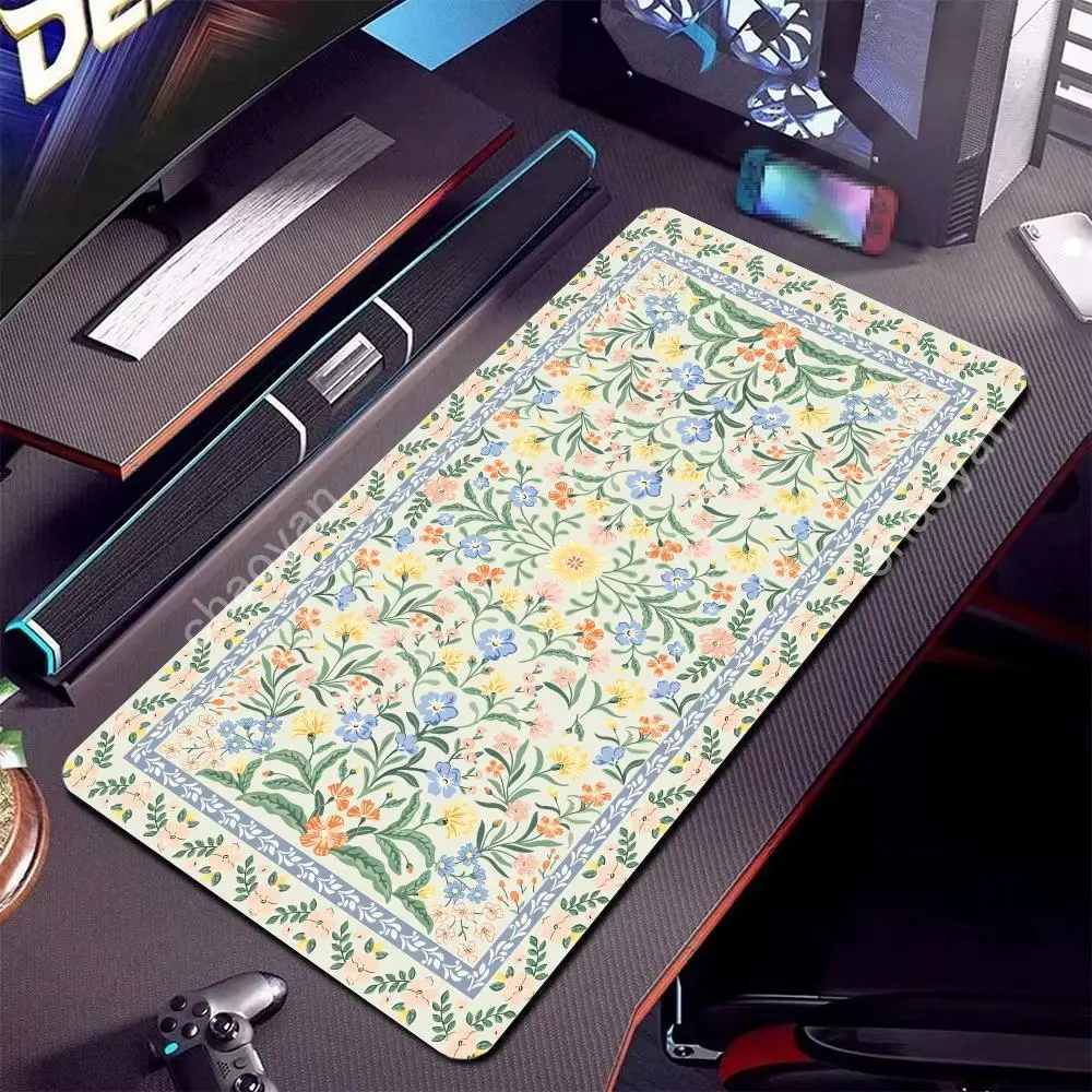 

Floral design Persian-style mousepad, anti-slip, durable rubber, washable, high-quality computer accessory