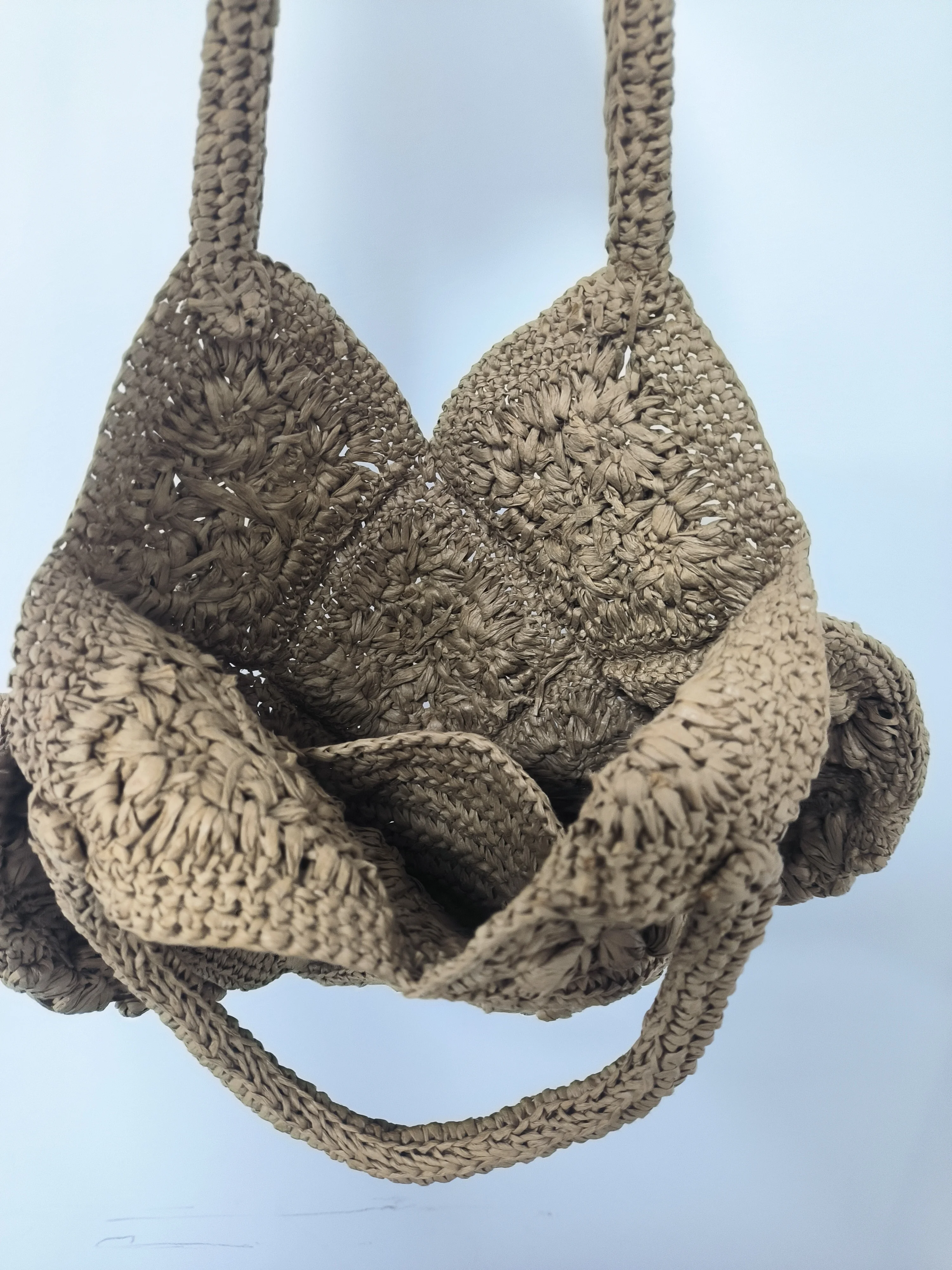 Handgefertigte Strandtasche aus gewebtem Papier, hochwertige 3D-Blumen-Grastasche, große Kapazität, tragbare Urlaubstasche für Frauen am Meer. – Detail 4